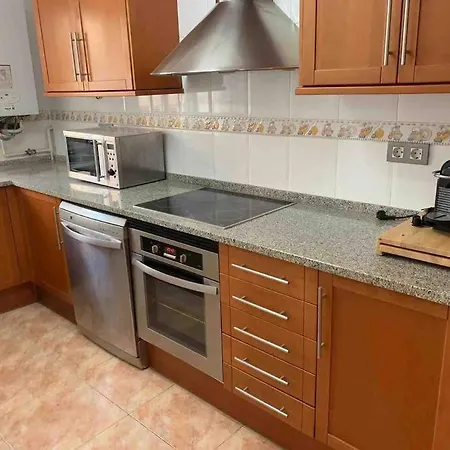 Duplex A 50 Metros De La Playa Con Parking. Apartamento *
